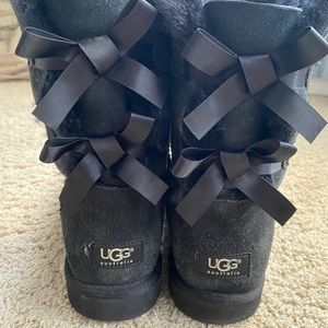 Size 9 UGG boots